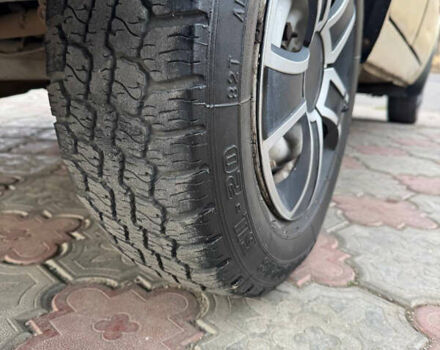 Бежевый ВАЗ 2106, объемом двигателя 1.3 л и пробегом 300 тыс. км за 1199 $, фото 17 на Automoto.ua