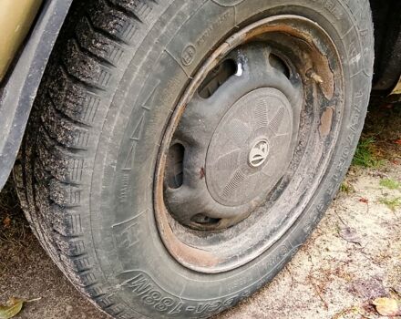 Бежевый ВАЗ 2106, объемом двигателя 1.3 л и пробегом 0 тыс. км за 1000 $, фото 7 на Automoto.ua