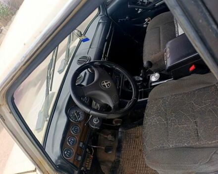 Бежевый ВАЗ 2106, объемом двигателя 1.5 л и пробегом 211 тыс. км за 370 $, фото 4 на Automoto.ua