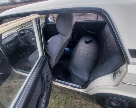 Бежевый ВАЗ 2106, объемом двигателя 0 л и пробегом 100 тыс. км за 750 $, фото 6 на Automoto.ua