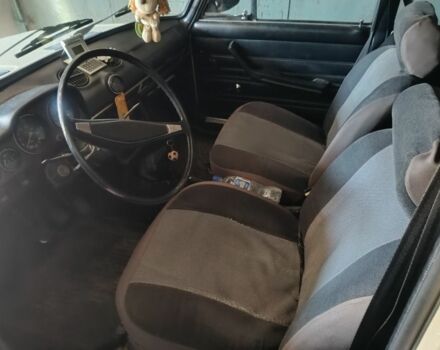 Бежевый ВАЗ 2106, объемом двигателя 0 л и пробегом 180 тыс. км за 358 $, фото 2 на Automoto.ua