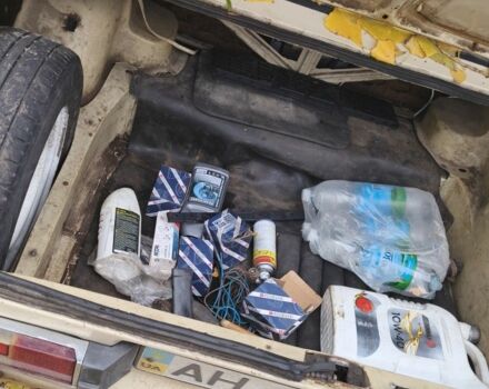 Бежевий ВАЗ 2106, об'ємом двигуна 0 л та пробігом 1000 тис. км за 358 $, фото 6 на Automoto.ua