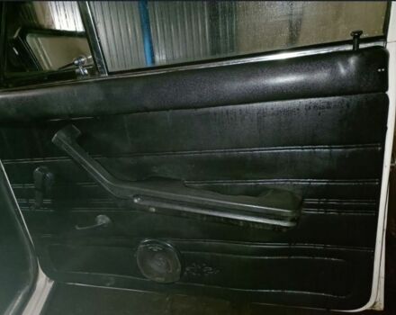 Бежевый ВАЗ 2106, объемом двигателя 1.3 л и пробегом 300 тыс. км за 615 $, фото 4 на Automoto.ua