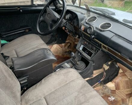 Бежевый ВАЗ 2106, объемом двигателя 0 л и пробегом 120 тыс. км за 400 $, фото 2 на Automoto.ua