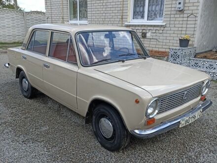 ВАЗ 2106 1985 у Брусилове на Automoto.ua Бежевий ВАЗ 2106, об'ємом двигуна 1.3 л та пробігом 240 тис. км за 900 $, фото 1 на Automoto.ua