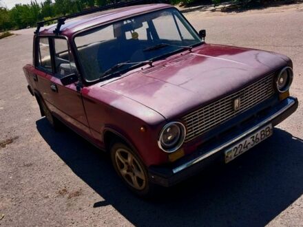 ВАЗ 2106 1986 в Ширяеве на Automoto.ua Бежевый ВАЗ 2106, объемом двигателя 2 л и пробегом 930 тыс. км за 653 $, фото 1 на Automoto.ua