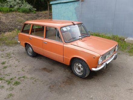 ВАЗ 2106 1988 в Кременчуге на Automoto.ua Бежевый ВАЗ 2106, объемом двигателя 1.3 л и пробегом 100 тыс. км за 460 $, фото 1 на Automoto.ua