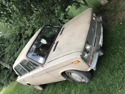 Бежевый ВАЗ 2106, объемом двигателя 0 л и пробегом 100 тыс. км за 400 $, фото 1 на Automoto.ua