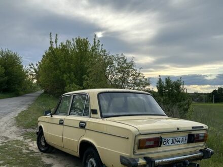 ВАЗ 2106 1990 у Рівному на Automoto.ua Бежевий ВАЗ 2106, об'ємом двигуна 1.5 л та пробігом 50 тис. км за 450 $, фото 1 на Automoto.ua