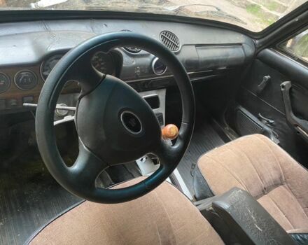 Чорний ВАЗ 2106, об'ємом двигуна 1.6 л та пробігом 356 тис. км за 528 $, фото 4 на Automoto.ua