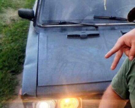 Чорний ВАЗ 2106, об'ємом двигуна 1.5 л та пробігом 80 тис. км за 700 $, фото 6 на Automoto.ua