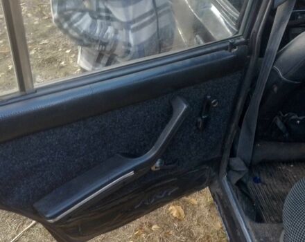 Черный ВАЗ 2106, объемом двигателя 0 л и пробегом 3 тыс. км за 704 $, фото 2 на Automoto.ua