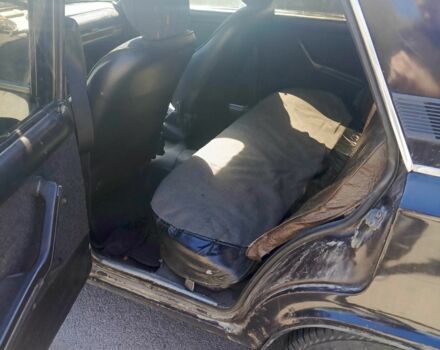 Чорний ВАЗ 2106, об'ємом двигуна 1.6 л та пробігом 140 тис. км за 602 $, фото 7 на Automoto.ua