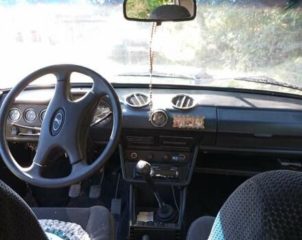 Черный ВАЗ 2106, объемом двигателя 1.57 л и пробегом 290 тыс. км за 1200 $, фото 11 на Automoto.ua