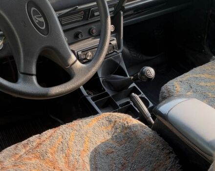 Черный ВАЗ 2106, объемом двигателя 1.7 л и пробегом 3 тыс. км за 626 $, фото 6 на Automoto.ua