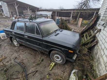 Черный ВАЗ 2106, объемом двигателя 0 л и пробегом 200 тыс. км за 250 $, фото 1 на Automoto.ua