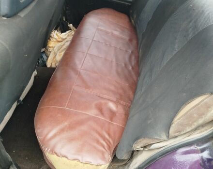 Фіолетовий ВАЗ 2106, об'ємом двигуна 1.3 л та пробігом 80 тис. км за 475 $, фото 5 на Automoto.ua