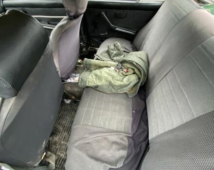 Фиолетовый ВАЗ 2106, объемом двигателя 1.6 л и пробегом 3 тыс. км за 473 $, фото 9 на Automoto.ua