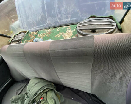 Фиолетовый ВАЗ 2106, объемом двигателя 1.3 л и пробегом 18 тыс. км за 471 $, фото 13 на Automoto.ua