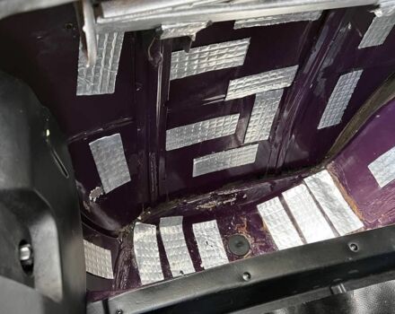 Фіолетовий ВАЗ 2106, об'ємом двигуна 0 л та пробігом 200 тис. км за 1450 $, фото 12 на Automoto.ua