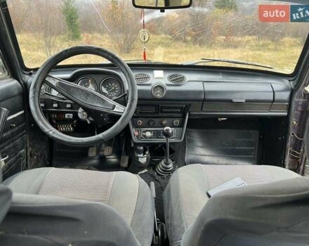 Фиолетовый ВАЗ 2106, объемом двигателя 1.5 л и пробегом 265 тыс. км за 584 $, фото 4 на Automoto.ua