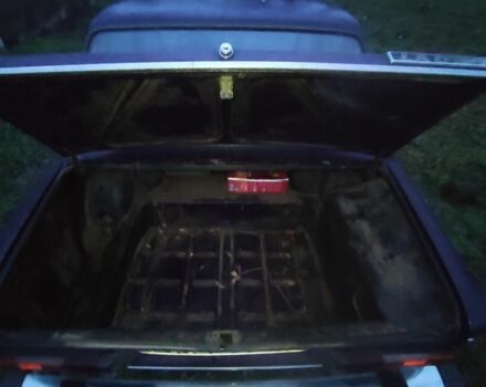 Фиолетовый ВАЗ 2106, объемом двигателя 1 л и пробегом 77 тыс. км за 592 $, фото 5 на Automoto.ua