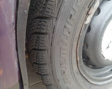 Фиолетовый ВАЗ 2106, объемом двигателя 1.3 л и пробегом 200 тыс. км за 842 $, фото 4 на Automoto.ua