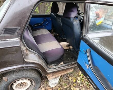 ВАЗ 2106 1980 в Коростене на Automoto.ua Коричневый ВАЗ 2106, объемом двигателя 1.5 л и пробегом 1 тыс. км за 360 $, фото 4 на Automoto.ua