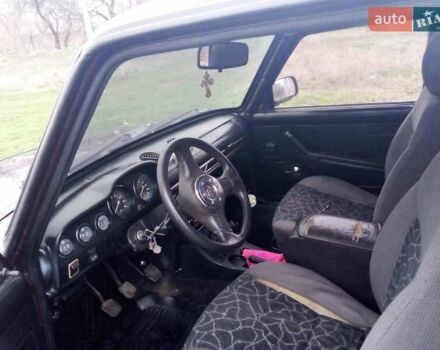 Коричневый ВАЗ 2106, объемом двигателя 1.3 л и пробегом 1000 тыс. км за 1182 $, фото 3 на Automoto.ua