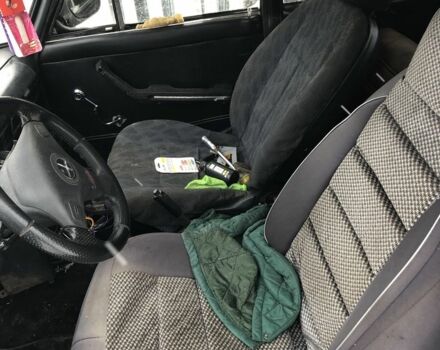 Коричневый ВАЗ 2106, объемом двигателя 1.3 л и пробегом 3 тыс. км за 167 $, фото 5 на Automoto.ua