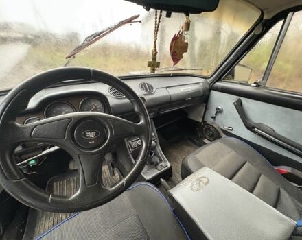 Коричневый ВАЗ 2106, объемом двигателя 1.5 л и пробегом 250 тыс. км за 497 $, фото 6 на Automoto.ua