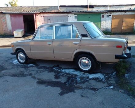 Коричневый ВАЗ 2106, объемом двигателя 1 л и пробегом 300 тыс. км за 1200 $, фото 1 на Automoto.ua