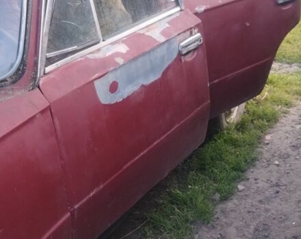 ВАЗ 2106 1983 в Ивано-Франковске на Automoto.ua Красный ВАЗ 2106, объемом двигателя 0 л и пробегом 100 тыс. км за 107 $, фото 6 на Automoto.ua