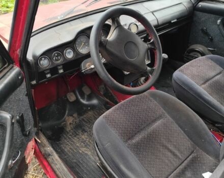 Красный ВАЗ 2106, объемом двигателя 1.3 л и пробегом 150 тыс. км за 427 $, фото 5 на Automoto.ua