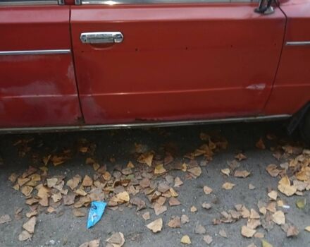 ВАЗ 2106 1977 в Днепре (Днепропетровске) на Automoto.ua Красный ВАЗ 2106, объемом двигателя 1.3 л и пробегом 1000 тыс. км за 406 $, фото 8 на Automoto.ua