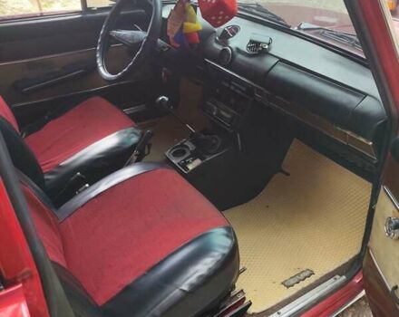 Красный ВАЗ 2106, объемом двигателя 1.7 л и пробегом 200 тыс. км за 2050 $, фото 4 на Automoto.ua