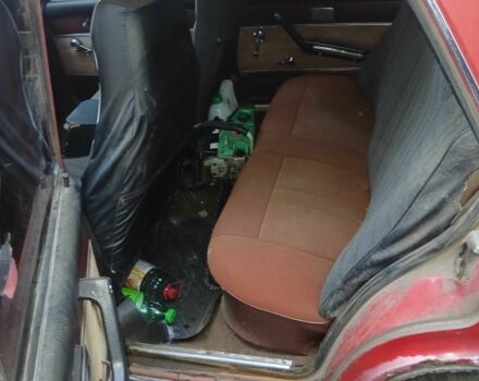 ВАЗ 2106 1977 в Днепре (Днепропетровске) на Automoto.ua Красный ВАЗ 2106, объемом двигателя 1.3 л и пробегом 1000 тыс. км за 406 $, фото 5 на Automoto.ua