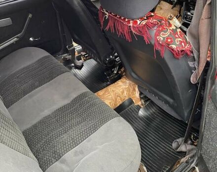 Красный ВАЗ 2106, объемом двигателя 1.6 л и пробегом 70 тыс. км за 1100 $, фото 1 на Automoto.ua