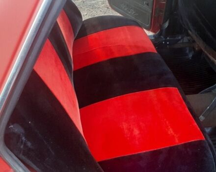 Червоний ВАЗ 2106, об'ємом двигуна 1.57 л та пробігом 500 тис. км за 800 $, фото 4 на Automoto.ua