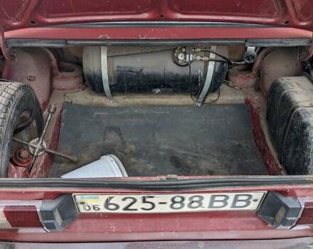 Красный ВАЗ 2106, объемом двигателя 1.5 л и пробегом 166 тыс. км за 600 $, фото 1 на Automoto.ua