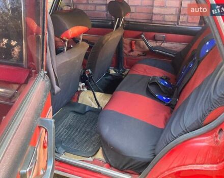 Красный ВАЗ 2106, объемом двигателя 0 л и пробегом 44 тыс. км за 1300 $, фото 4 на Automoto.ua
