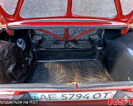 Красный ВАЗ 2106, объемом двигателя 1.6 л и пробегом 1 тыс. км за 1150 $, фото 9 на Automoto.ua