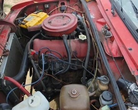 ВАЗ 2106 1982 в Черкассах на Automoto.ua Красный ВАЗ 2106, объемом двигателя 1.5 л и пробегом 100 тыс. км за 404 $, фото 5 на Automoto.ua