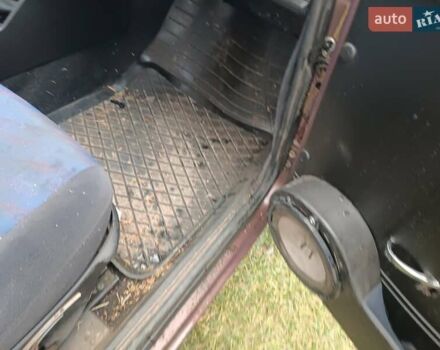 Красный ВАЗ 2106, объемом двигателя 1.5 л и пробегом 63 тыс. км за 800 $, фото 11 на Automoto.ua