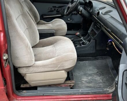 Красный ВАЗ 2106, объемом двигателя 0 л и пробегом 120 тыс. км за 537 $, фото 4 на Automoto.ua