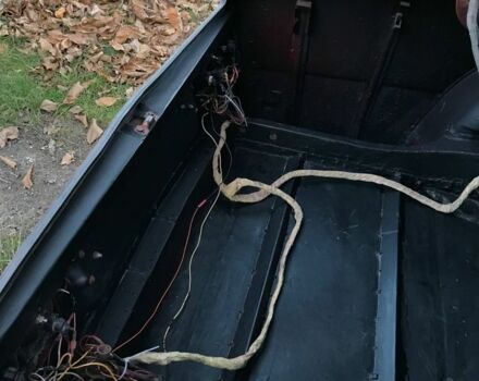 Красный ВАЗ 2106, объемом двигателя 1.6 л и пробегом 200 тыс. км за 1072 $, фото 6 на Automoto.ua