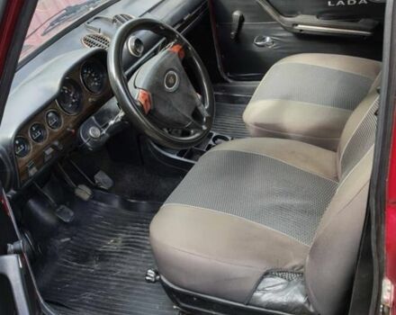 Красный ВАЗ 2106, объемом двигателя 1.3 л и пробегом 1000 тыс. км за 1100 $, фото 2 на Automoto.ua