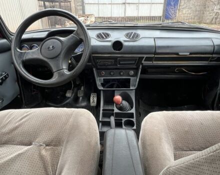 Красный ВАЗ 2106, объемом двигателя 0 л и пробегом 120 тыс. км за 537 $, фото 6 на Automoto.ua
