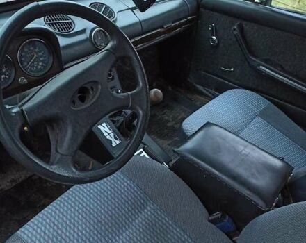 Червоний ВАЗ 2106, об'ємом двигуна 1.6 л та пробігом 999 тис. км за 900 $, фото 6 на Automoto.ua