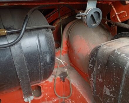 Красный ВАЗ 2106, объемом двигателя 1.5 л и пробегом 35 тыс. км за 500 $, фото 5 на Automoto.ua